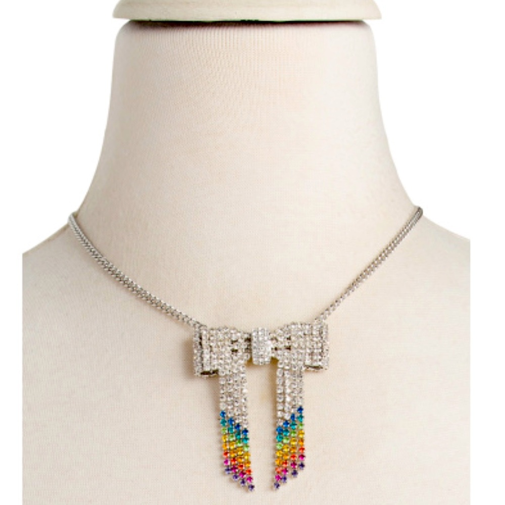 🌈💗 NWT KURT GEIGER LONDON Rainbow Bow Necklace glitter and glam!